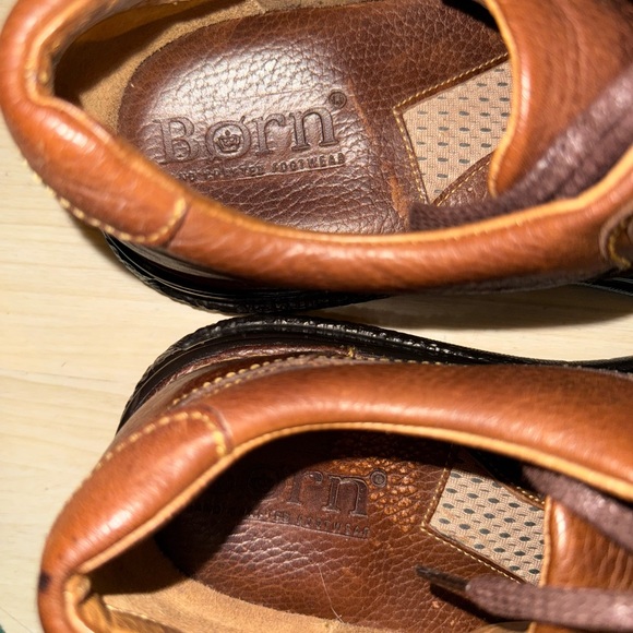 Born Brown Full Grain Leather Oxfords with Vintage Stitching Size M8 - Picture 8 of 11